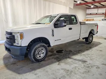 2018 Ford F-350 1FT8X3BT3JEB36683