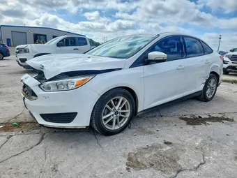 2017 Ford Focus 1FADP3F20HL244710