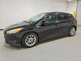 2016 Ford Focus 1FADP3K25GL247042