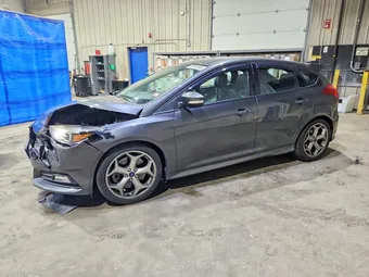 2015 Ford Focus 1FADP3L92FL353104