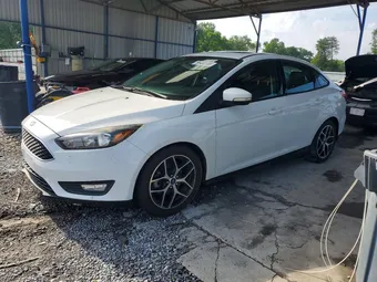2017 Ford Focus 1FADP3H24HL266156