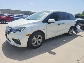 2018 Honda Odyssey 5FNRL6H77JB022504