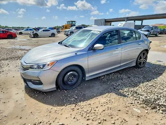 2017 Honda Accord 1HGCR2F59HA278372 Lot 57607316