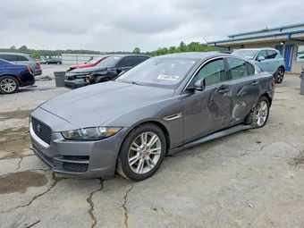 2018 Jaguar XE SAJAD4FX2JCP26142