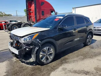 2022 Kia Niro EV KNDCE3LG6N5145997