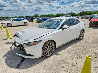 2020 Mazda 3 3MZBPACL2LM132059