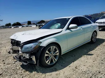 2018 Mercedes-Benz C-Class 55SWF4JB8JU241175