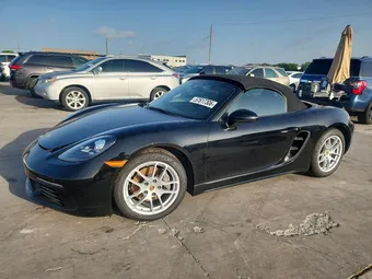 2019 Porsche 718 Boxster WP0CA2A88KS211061