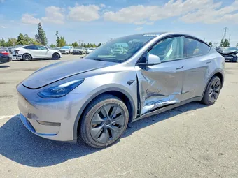 2025 Tesla Model Y 7SAYGDED7SF313233 Lot 52432376