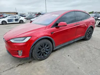 2017 Tesla Model X 5YJXCDE28HF060211