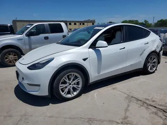 2021 Tesla Model Y 5YJYGAEE6MF116092 Lot 52125116