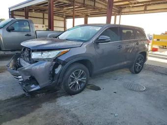 2019 Toyota Highlander 5TDZZRFH2KS366797 Lot 52023546