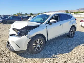 2021 Toyota Venza JTEAAAAH1MJ034875