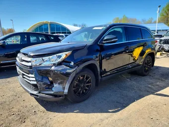 2019 Toyota Highlander 5TDJZRFH4KS926168 Lot 50745826