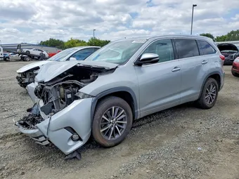 2017 Toyota Highlander 5TDKZRFH9HS513174 Lot 55463646