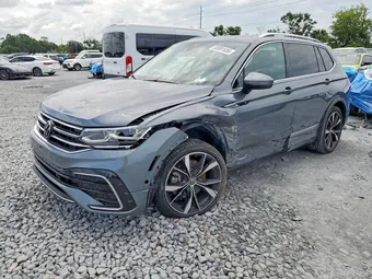2022 Volkswagen Tiguan 3VV4B7AX7NM023703