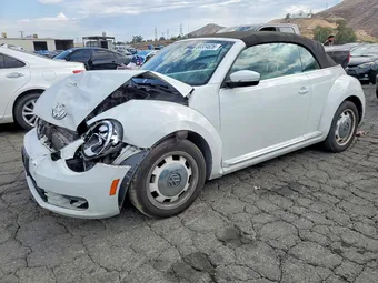 2015 Volkswagen Beetle 3VW517AT9FM809651