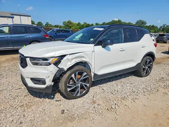 2020 Volvo XC40 YV4162UM6L2245970