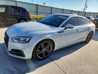 2018 Audi A5 WAUENCF57JA008164