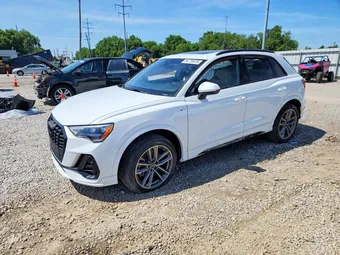 2022 Audi Q3 WA1DECF38N1128018