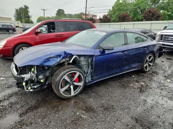 2022 Audi A5 Sportback WAUEACF51NA040349