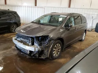 2018 Chrysler Pacifica 2C4RC1FG2JR355977 Lot 82479425