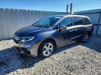 2018 Honda Odyssey 5FNRL6H70JB050399