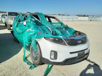 2015 Kia Sorento 5XYKTCA65FG586105 Lot 65413492