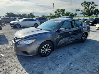2017 Nissan Altima 1N4AL3AP7HC495855 Lot 56622976