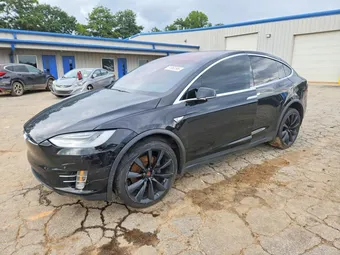 2016 Tesla Model X 5YJXCAE28GF002368