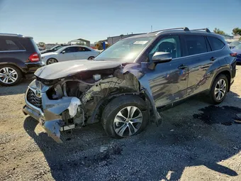 2023 Toyota Highlander 5TDKDRAH4PS526807