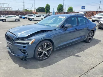 2025 Volvo S60 7JRL12GM8SG367187
