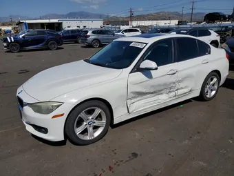 2015 BMW 3 Series WBA3C1C54FK119357