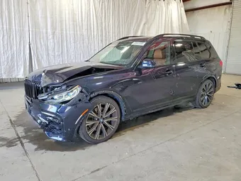 2022 BMW X7 5UXCX6C01N9L67322