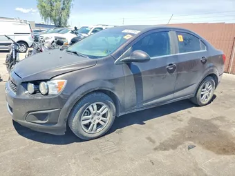 2016 Chevrolet Sonic 1G1JC5SH1G4139755