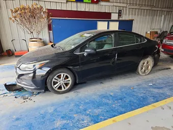2018 Chevrolet Cruze 1G1BE5SM3J7124711