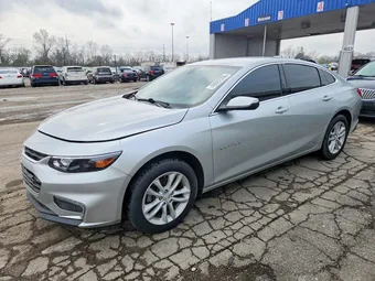 2018 Chevrolet Malibu 1G1ZD5ST8JF210983 Lot 48682556