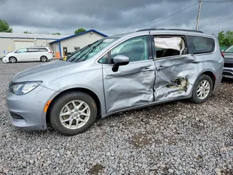2021 Chrysler Voyager 2C4RC1DG5MR512473
