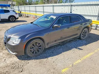 2019 Chrysler 300 2C3CCARG9KH569152