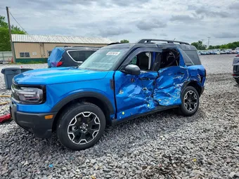 2025 Ford Bronco Sport 3FMCR9CN2SRE49581