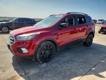 2019 Ford Escape 1FMCU0GD3KUB34552 Lot 58151556