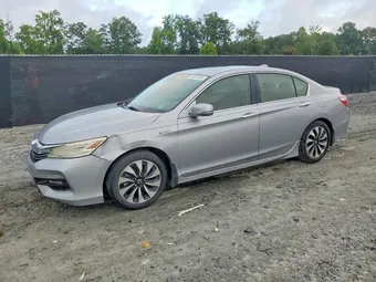 2017 Honda Accord JHMCR6F75HC010686