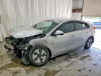 2018 Hyundai Ioniq KMHC65LC1JU077996