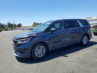 2022 Kia Carnival KNDNB4H31N6156641