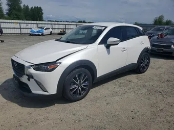 2018 Mazda CX-3 JM1DKFC76J0327575
