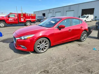 2018 Mazda 3 3MZBN1V3XJM180943