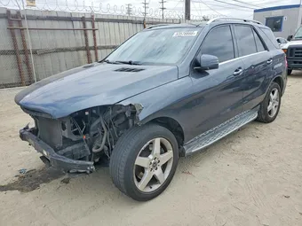 2015 Mercedes-Benz M-Class 4JGDA5JB4FA528201