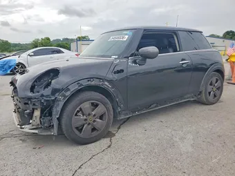 2021 Mini Cooper WMWXP3C04M2N97801