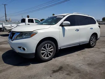 2016 Nissan Pathfinder 5N1AR2MN9GC661591