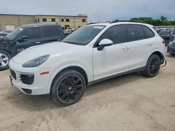2018 Porsche Cayenne WP1AA2A29JKA02606